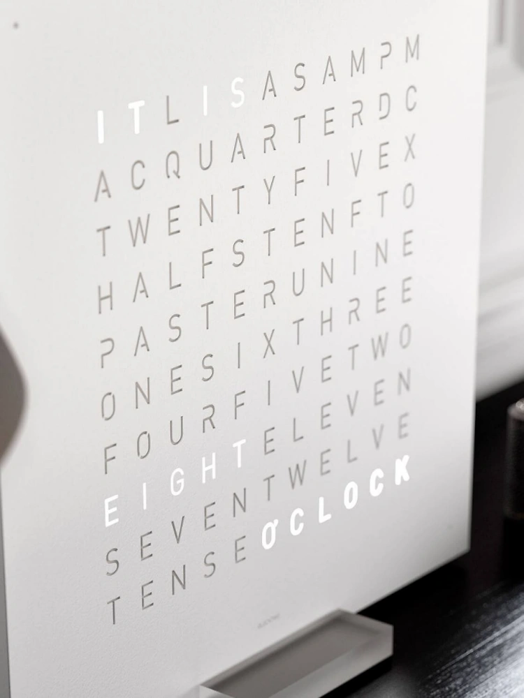 QLOCKTWO EARTH 45 | White Pepper