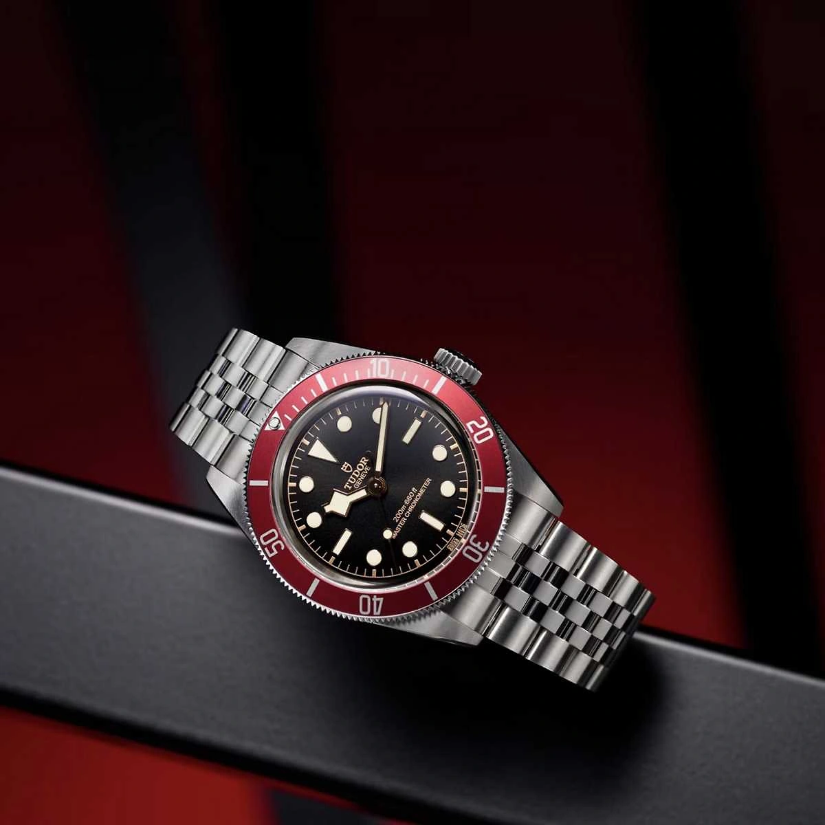 TUDOR Black Bay