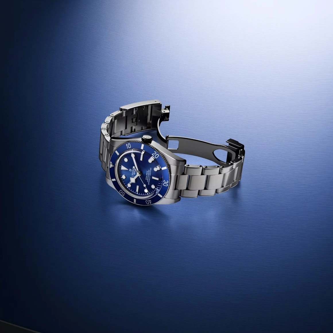 TUDOR Black Bay 54