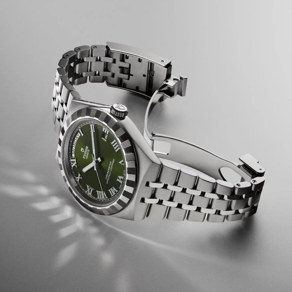 TUDOR Royal