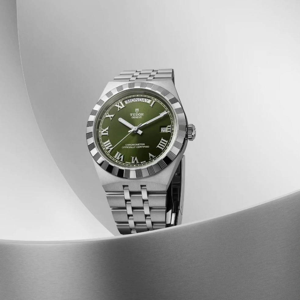 TUDOR Royal