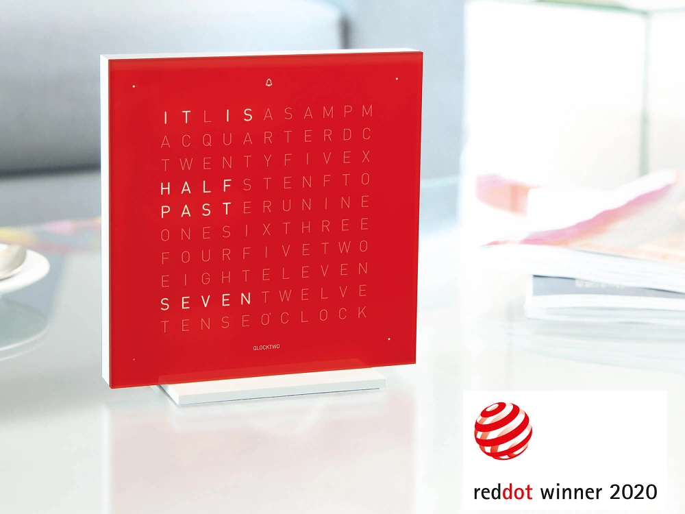 QLOCKTWO EARTH 13.5 PURE | Cherry Cake