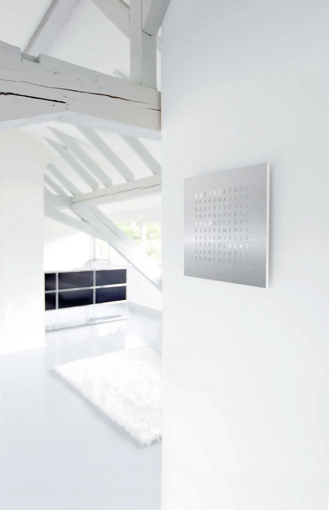 QLOCKTWO FRONTCOVER EARTH 45 | Stainless Steel