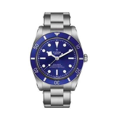 1 TUDOR Black Bay 54 m79000B 0001 Front 1